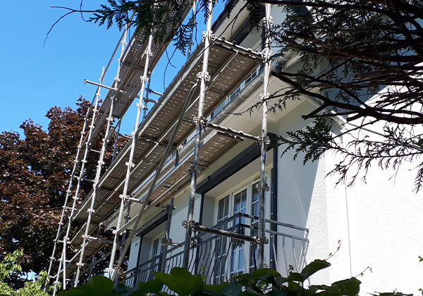 Ravalement de façade et peinture exterieure à voisins-le-Bretonneux (78960) dans Les Yvelines (78)