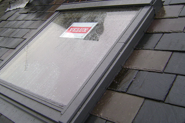 Pose de velux à voisins-le-Bretonneux (78960) dans Les Yvelines (78)